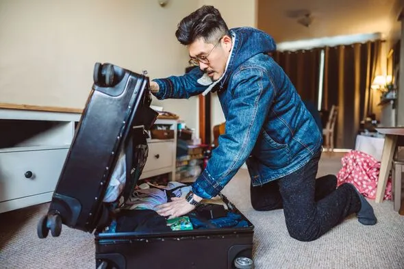 Common Packing Mistakes: Expert Luggage & Spatial Efficiency Guide