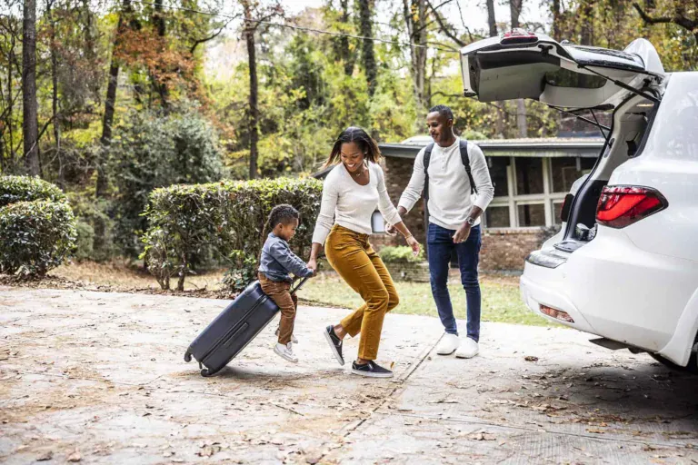 The Family Roadtrips Planning Tips Guide: Logistics & Operational Strategy